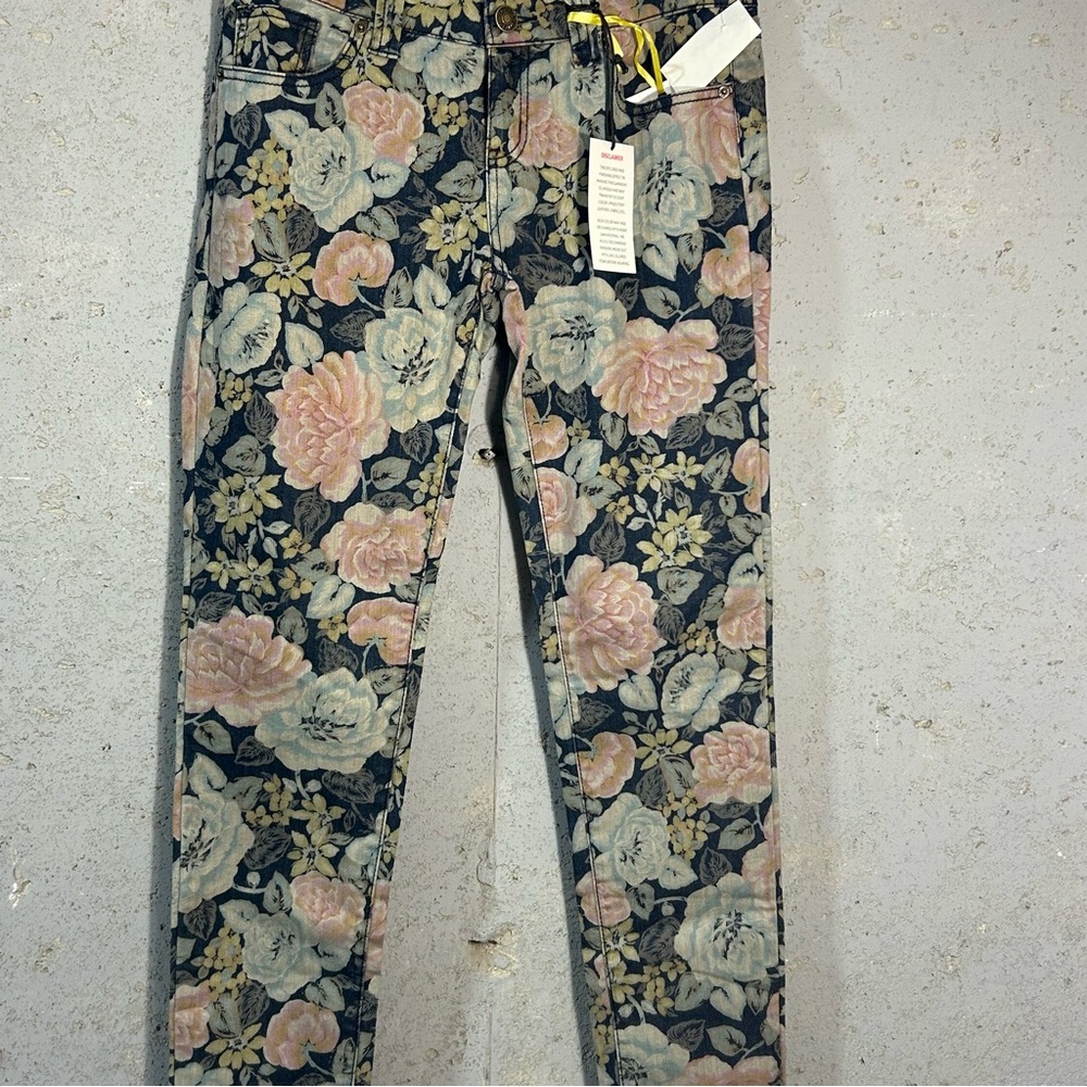 ♦️💃🏾Sz 9 Jalate Floral Denim Jeans Straight Leg